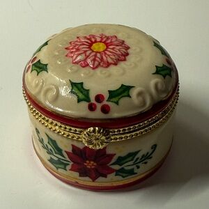 Porcelain Poinsettia Trinket Box with Gold Accent